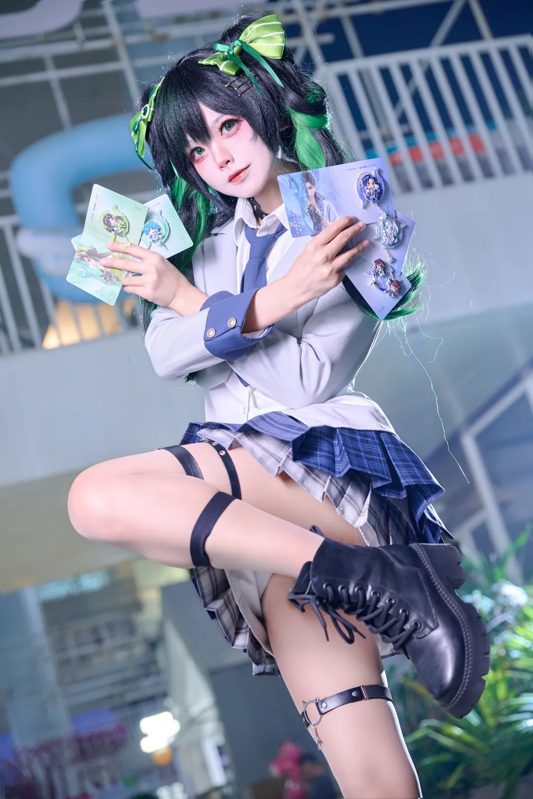 【孙尚香cos】霸王茶姬联名打卡，这套学院风穿搭真的很出片 - 第 2 张