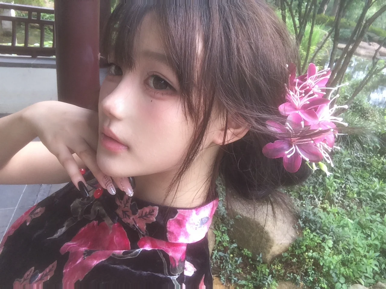 双面巨蟹座回归皮下，园林国风旗袍写真记录 - 第 1 张