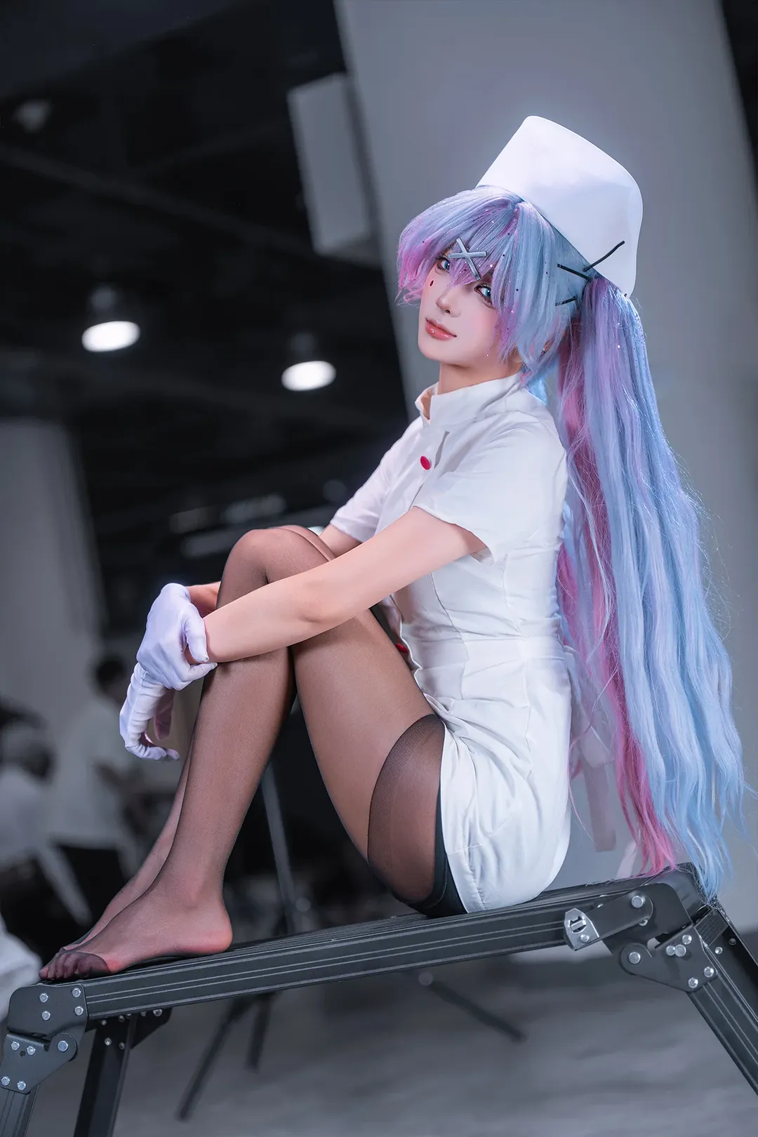 【初音未来cos】兔子洞里的护士与黑色支架的拍摄纪实 - 第 3 张