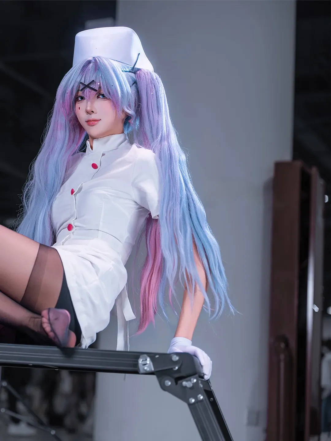 【初音未来cos】兔子洞里的护士与黑色支架的拍摄纪实 - 第 5 张