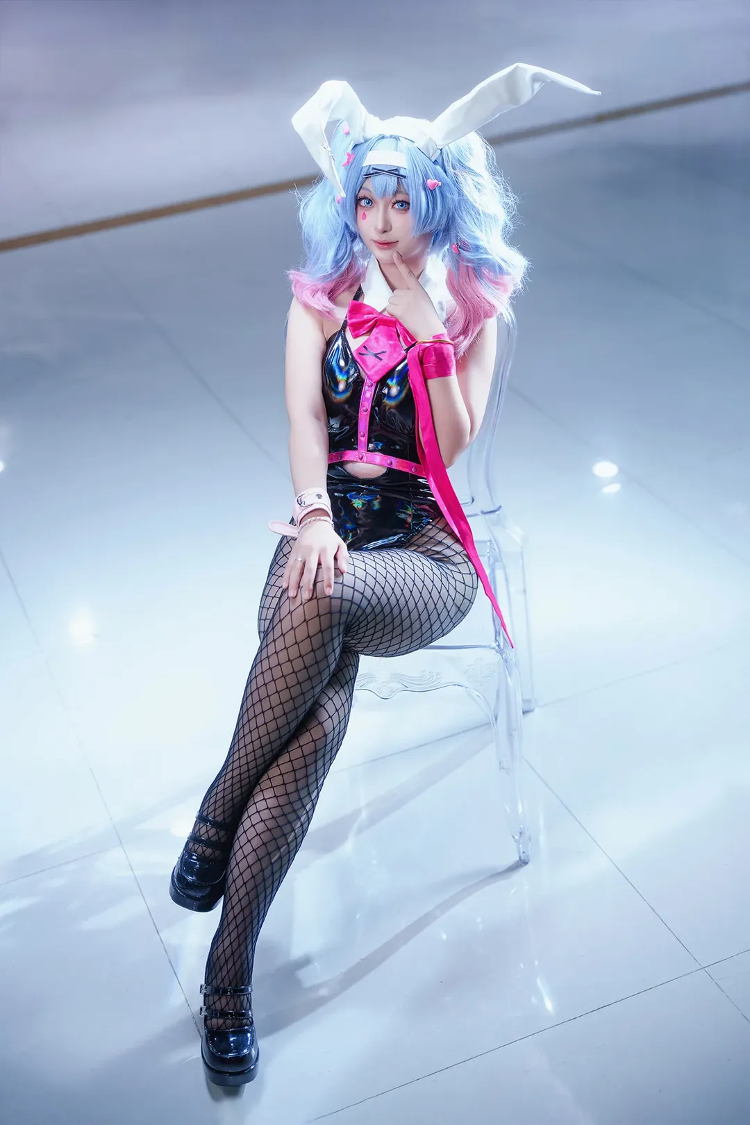 【初音未来cos】兔子洞里的纯情先生，出口在右边 - 第 2 张
