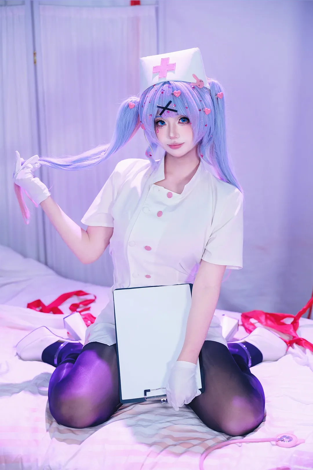 【初音未来cos】兔子洞护士，病娇氛围的拍摄心得 - 第 1 张