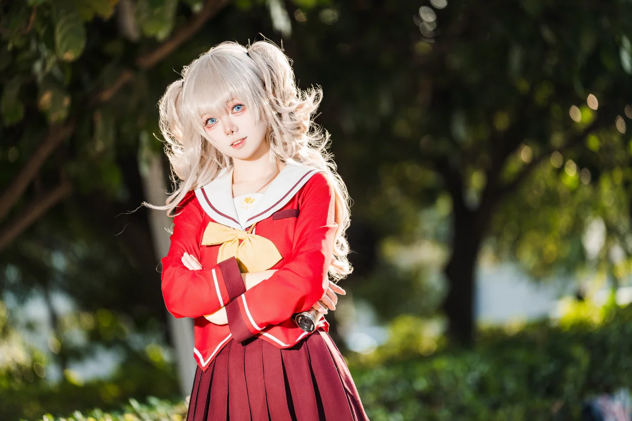 【友利奈绪cos】夏洛特里的摄像机少女 - 第 9 张