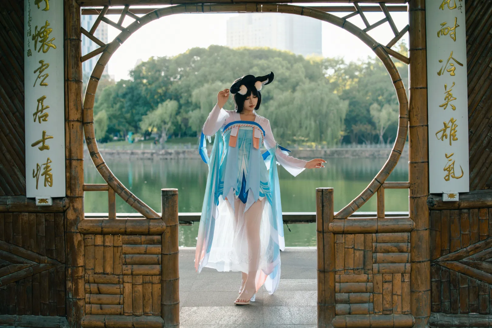 【嫦娥cos】王者荣耀如梦令，定格仙气飘飘的瞬间 - 第 7 张