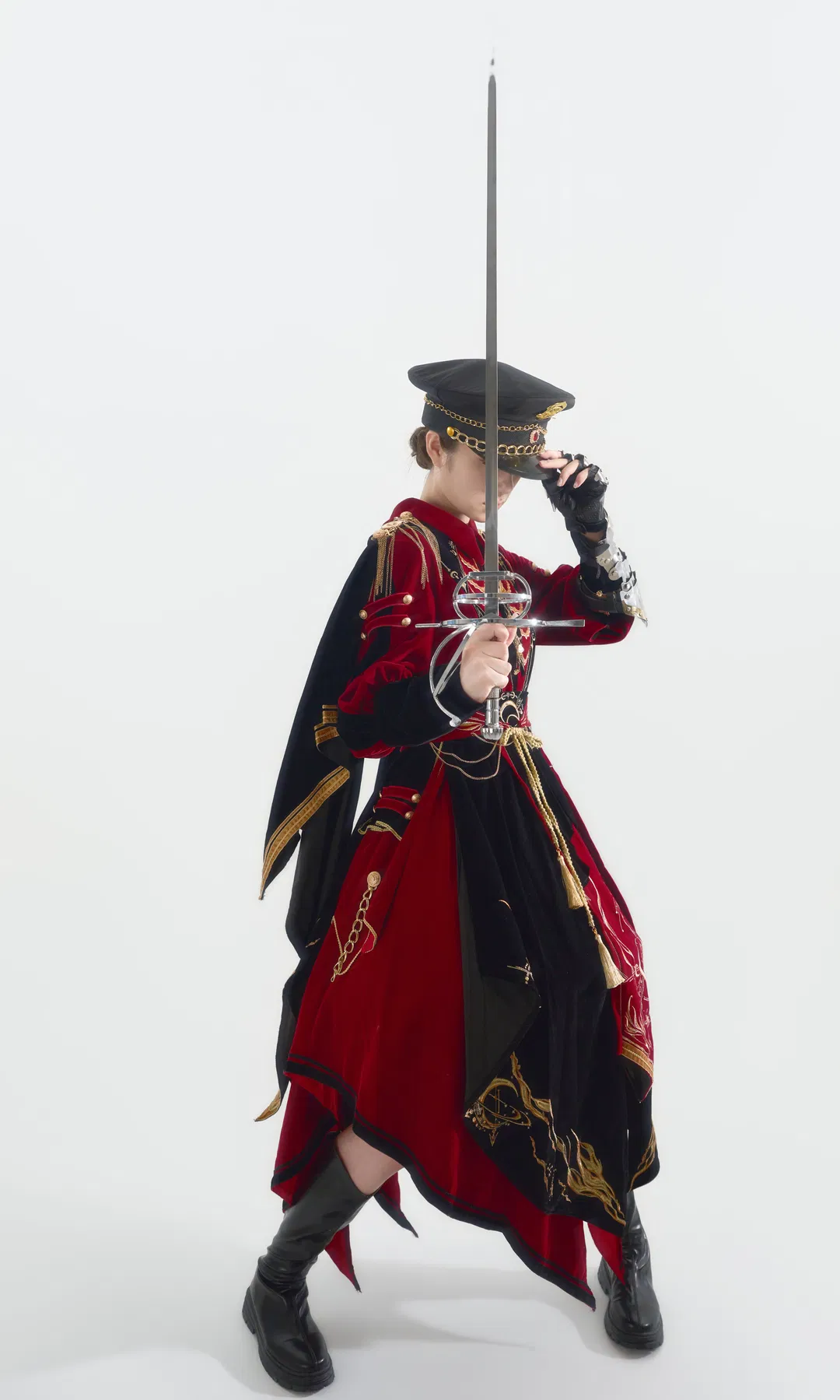 军lo少女暴君白棚大片，建模脸出片如呼吸 - 第 1 张