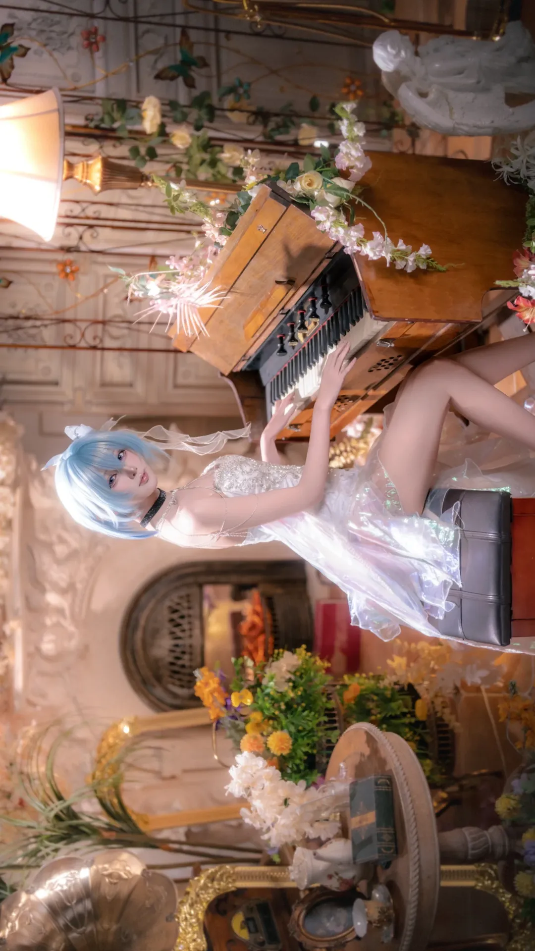 【守岸人cos】鳴潮禮服幻彩光影，復古場景下的優雅定格 - 第 6 張