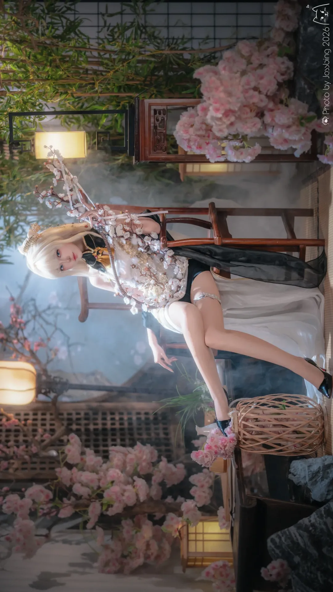 【皇冠cos】胜利女神旗袍风，黑白金交织的华丽 - 第 5 张