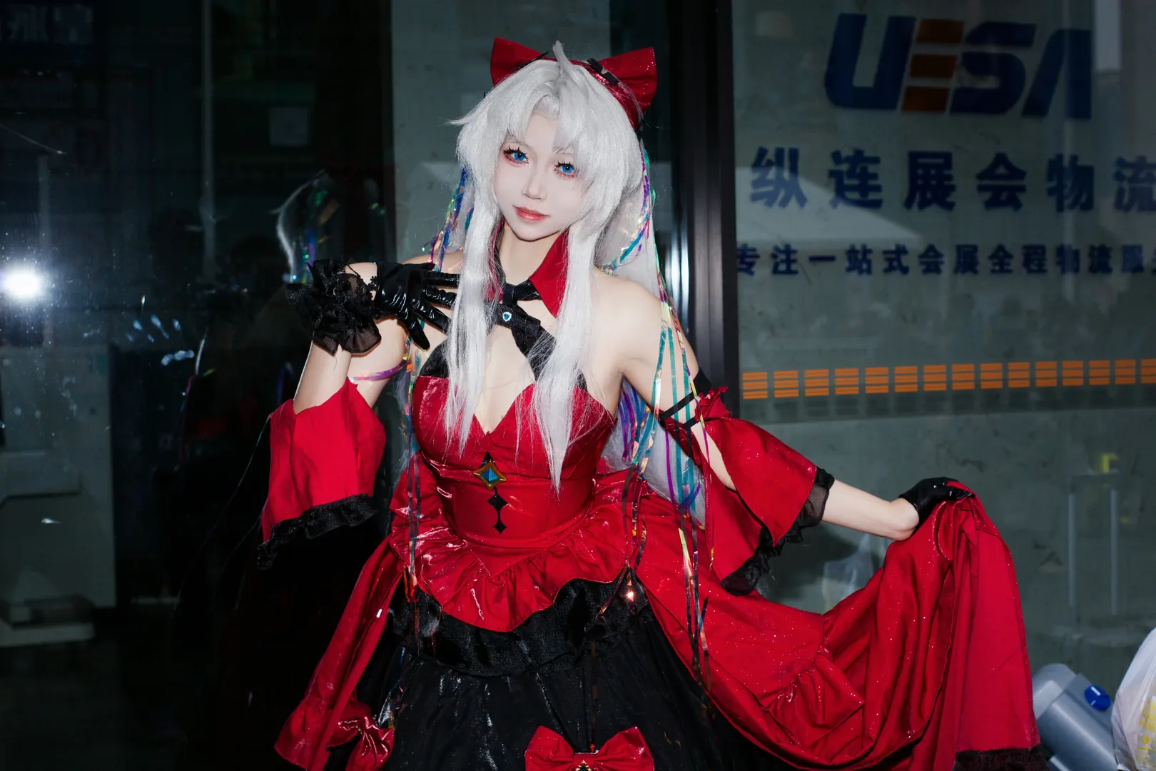 【珂莱塔cos】鸣潮夜色下的红黑华服演绎