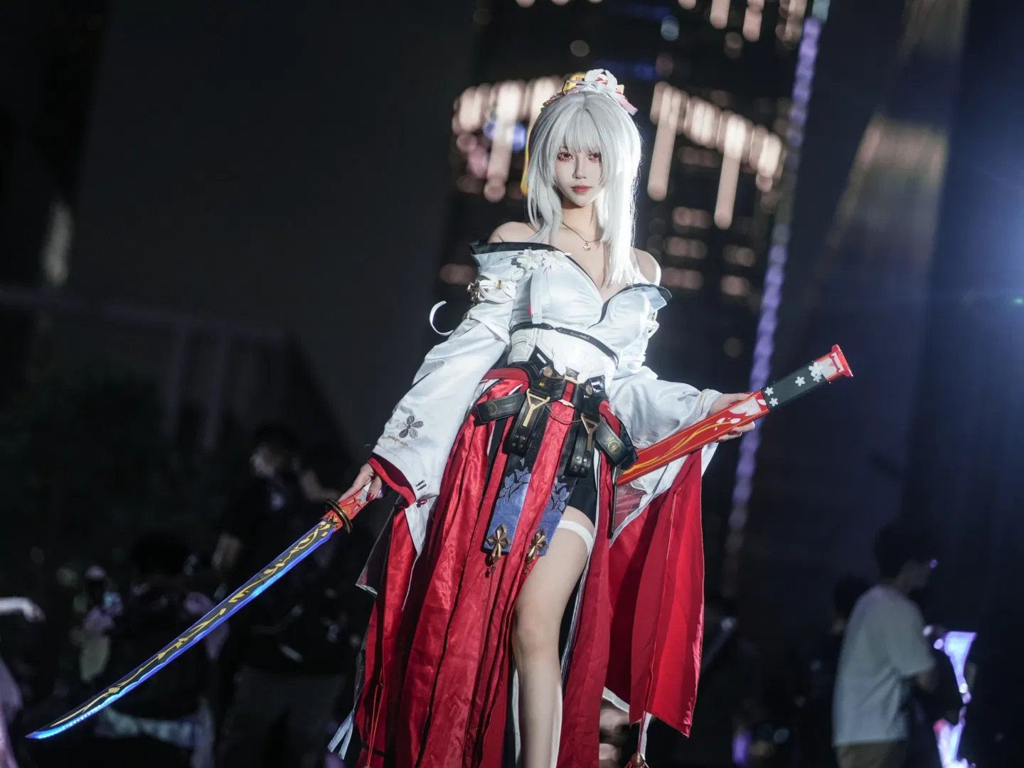 【绯雪cos】鸣潮萤火虫漫展d2场照返图 - 第 3 张