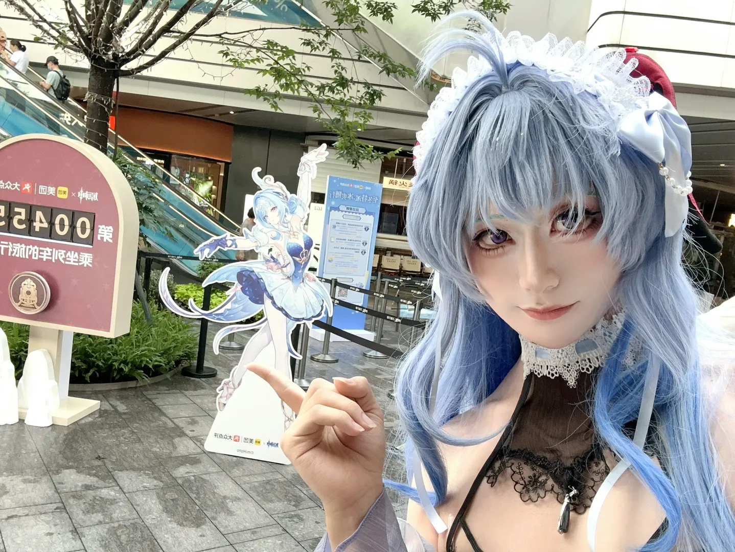 王小美cos 至冬特派冰爽随行打卡记 - 第 1 张