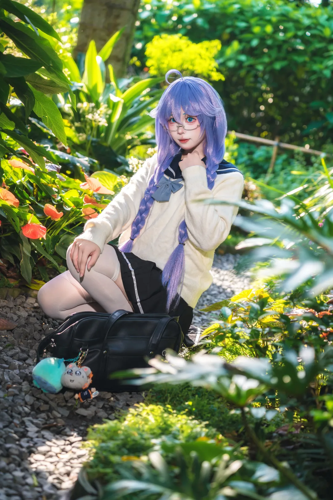 【洛琪希cos】华南植物园里的水手服少女 - 第 1 张
