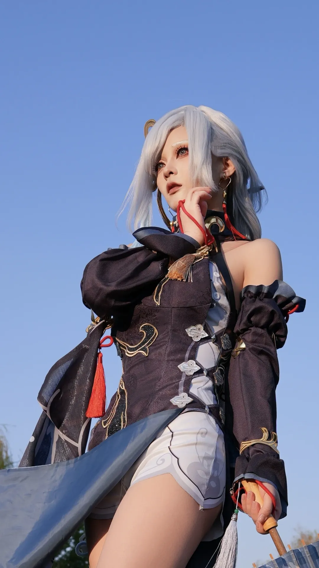 【申鹤cos】原神角色外景拍摄，夕阳下的孤傲与飘逸 - 第 4 张