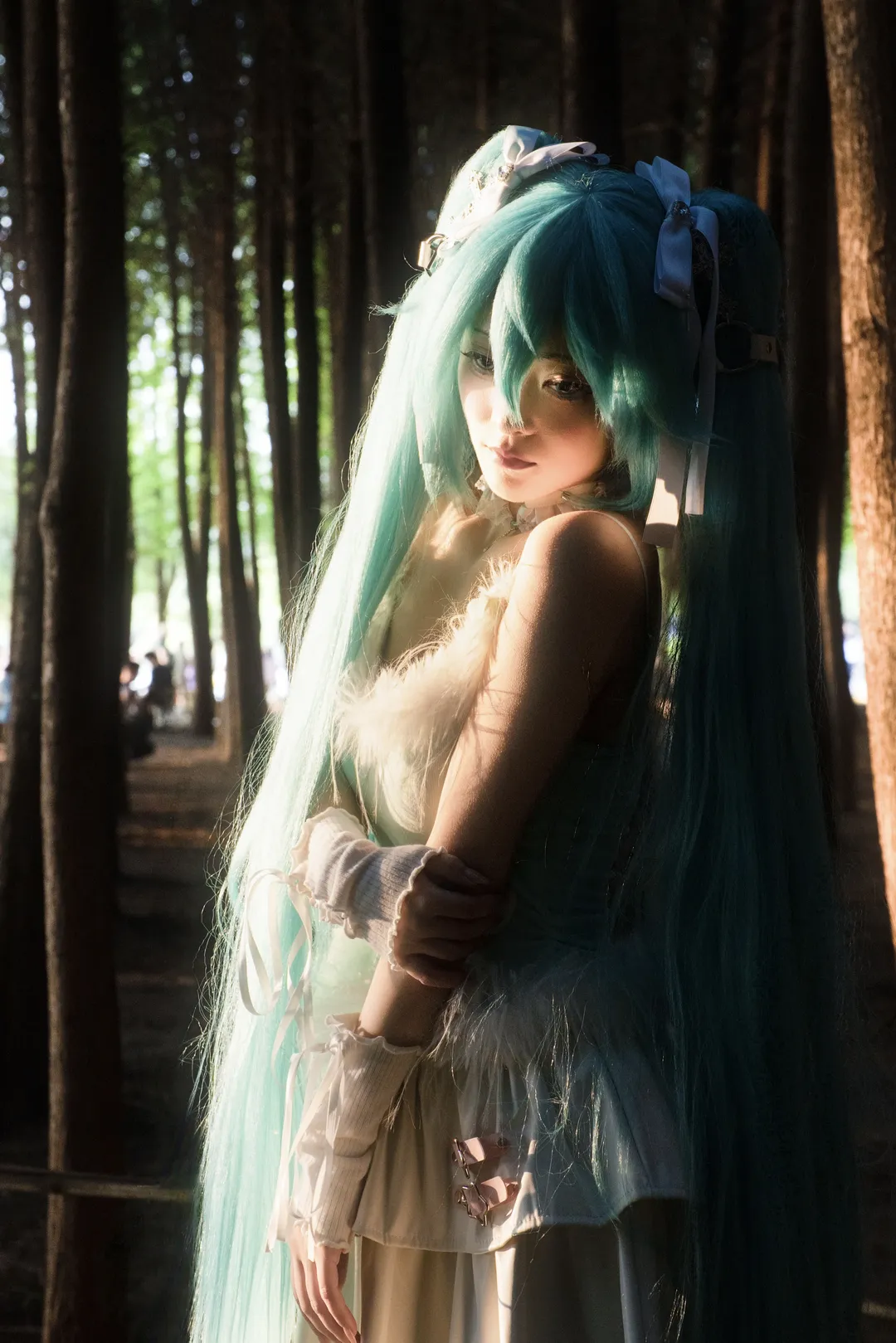【初音未來cos】林間的漏光與未暗的青色頻率 - 第 4 張