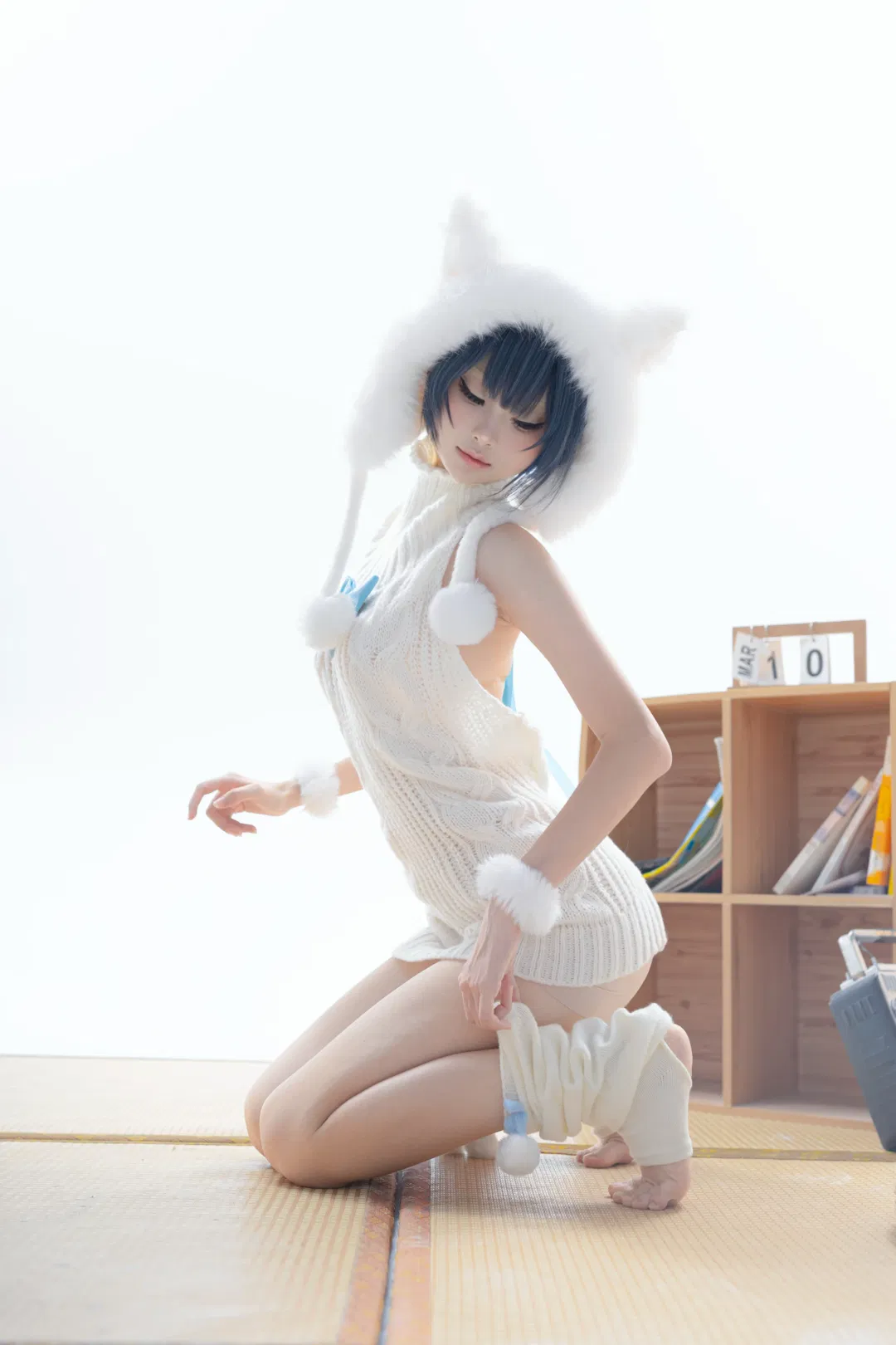 【妃咲cos】蔚蓝档案妃咲猫猫系针织居家写真 - 第 1 张