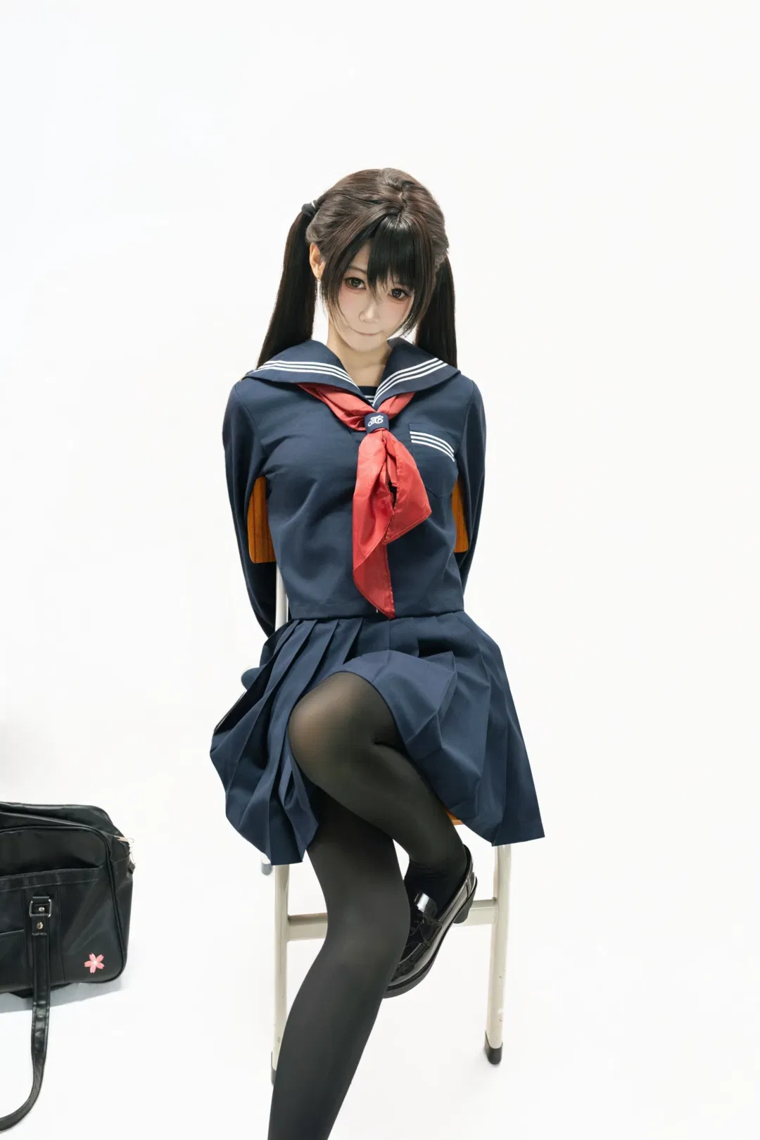 双马尾JK制服写真，白棚定格日系女高日常 - 第 1 张