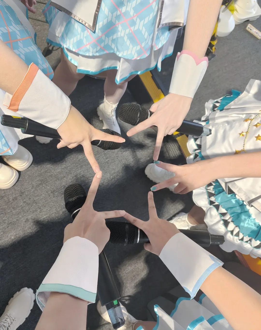 【桐谷遥cos】广烤O舞台唱跳，尝试全新的pjsk偶像体验 - 第 3 张