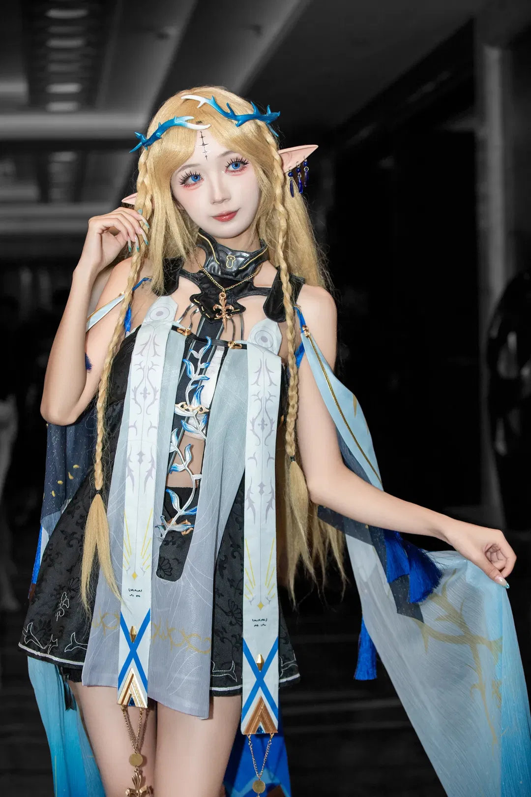 【卡提希婭cos】鳴潮這套服裝的版型和細節很值得細看 - 第 2 張