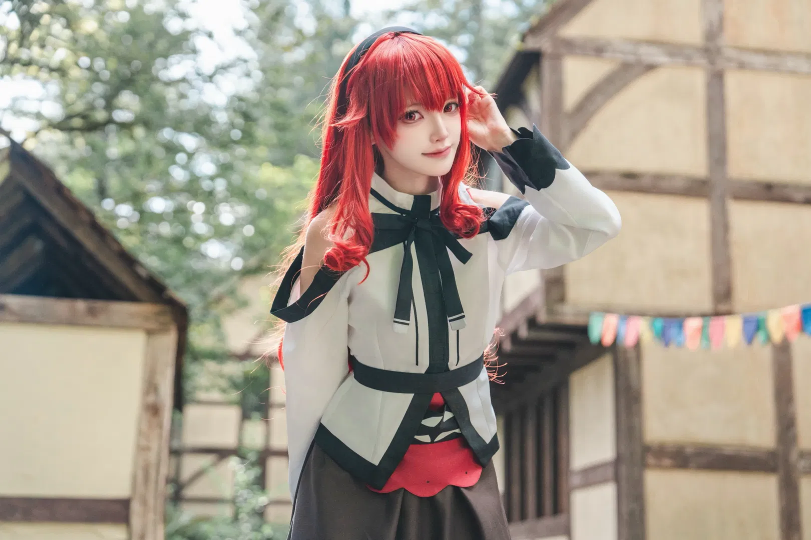 【艾莉絲cos】無職轉生 第三季出了才開始發去年的紅媽媽 - 第 1 張