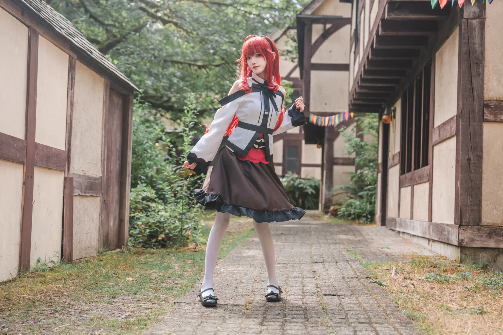 【艾莉絲cos】無職轉生 第三季出了才開始發去年的紅媽媽 - 第 4 張