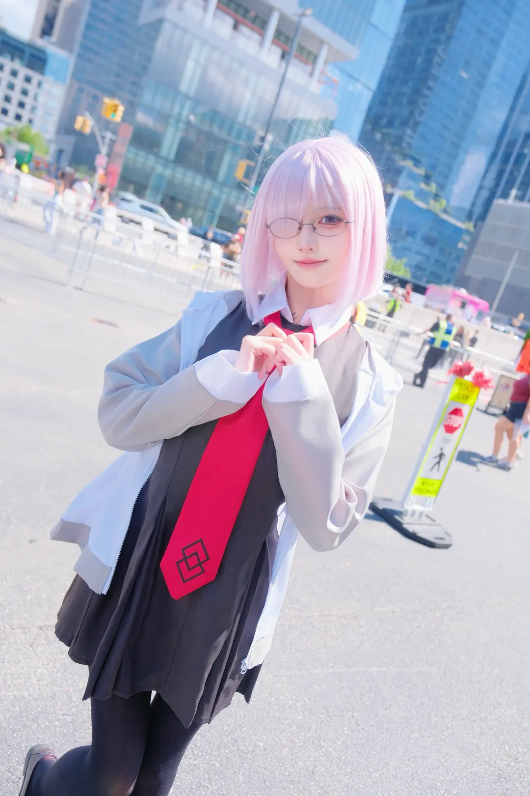 【玛修cos】FGO学妹的漫展场照，十分钟高效出片 - 第 4 张
