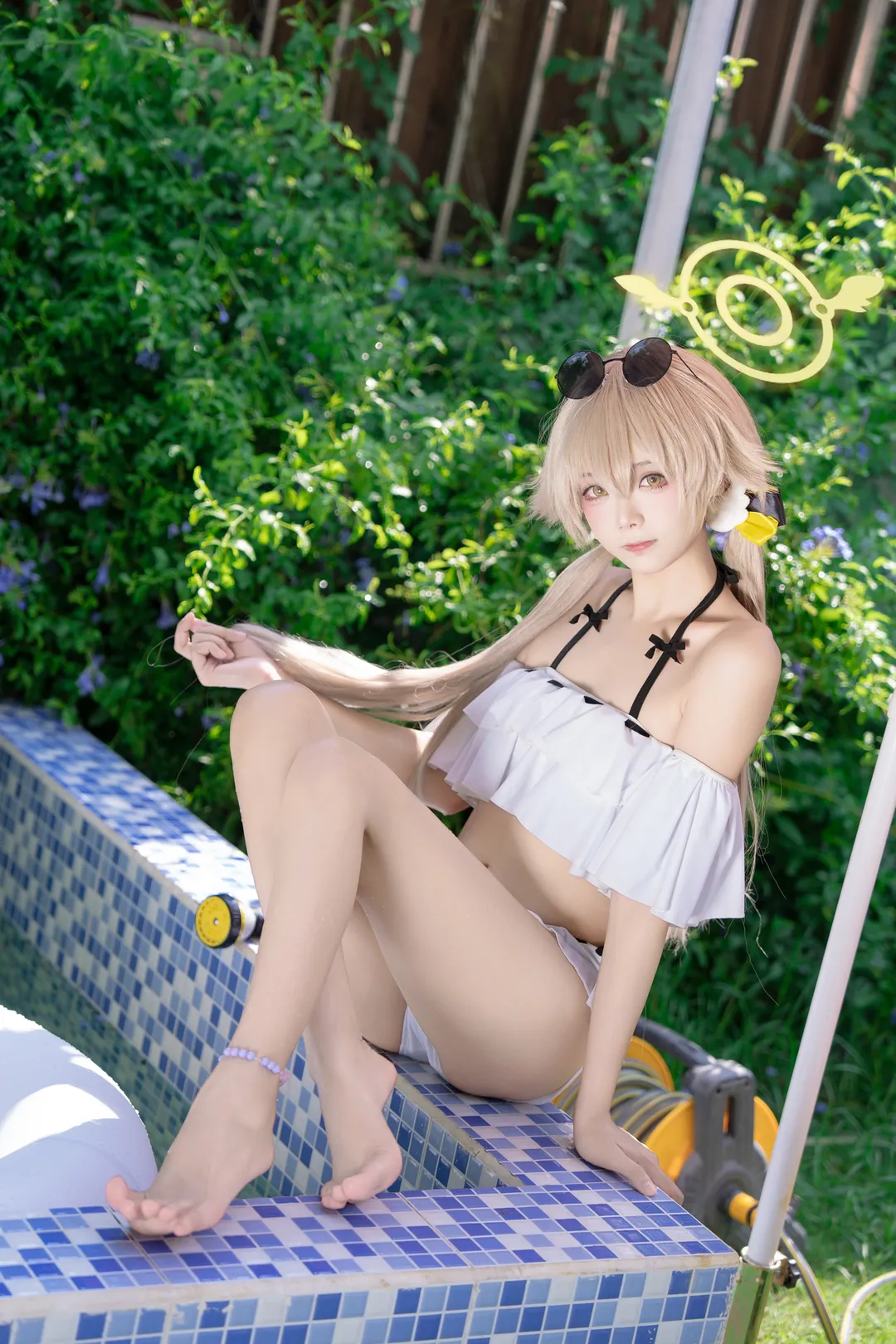 【阿慈谷日富美cos】蔚蓝档案夏日泳装，玩水才是正经事 - 第 4 张