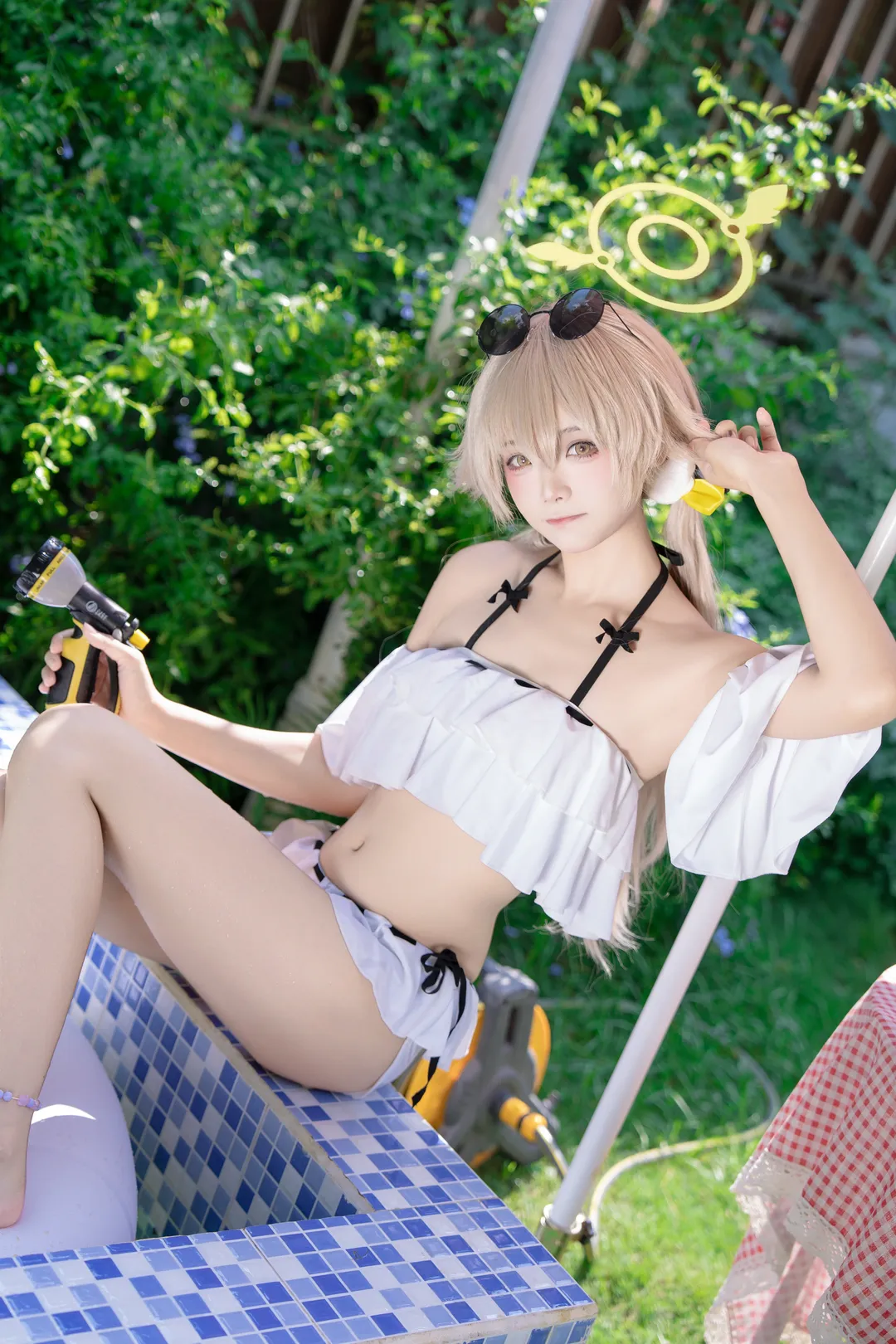 【阿慈谷日富美cos】蔚蓝档案夏日泳装，玩水才是正经事 - 第 9 张
