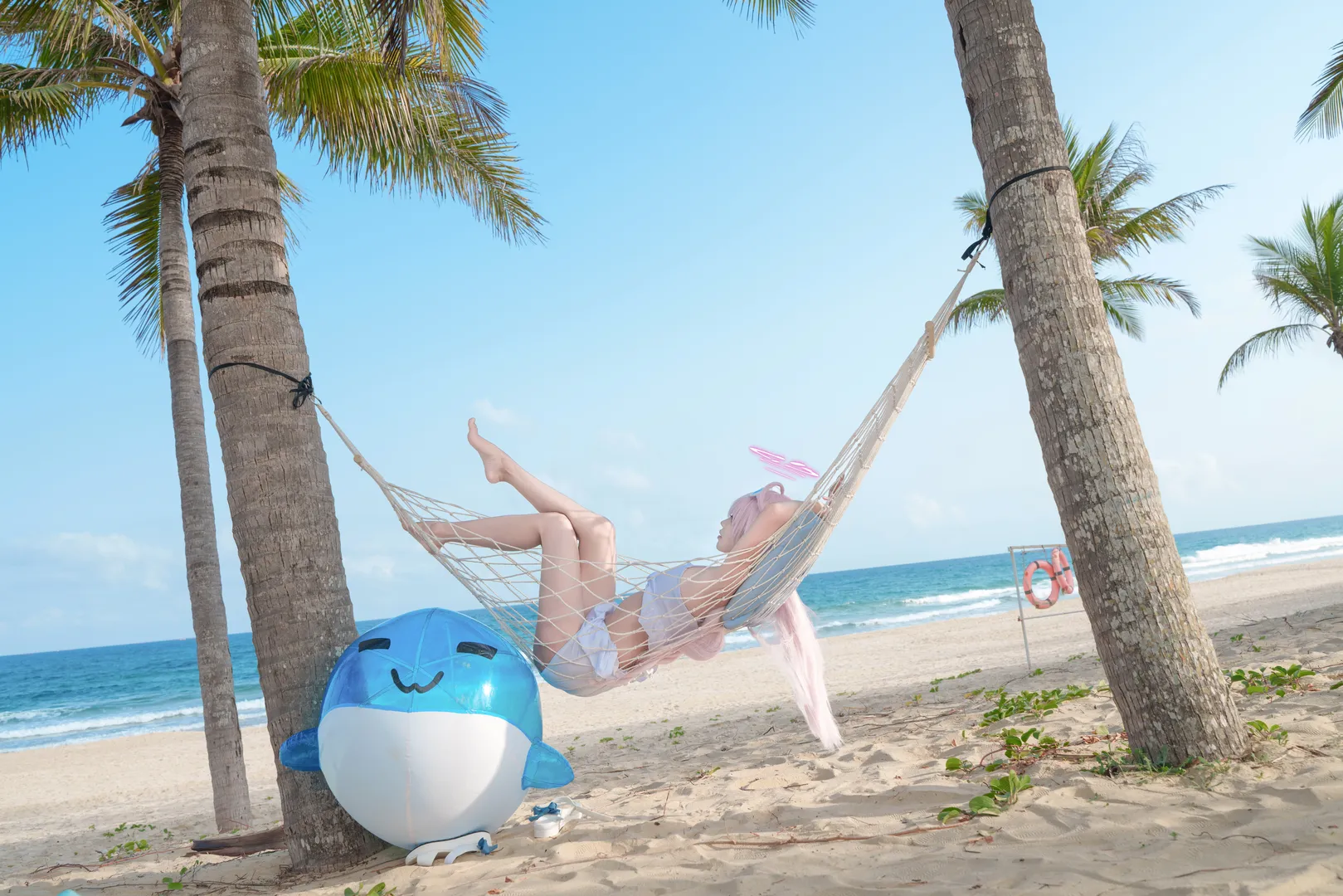 【小鳥遊星野cos】蔚藍檔案的海邊假日，狂風中定格清爽夏日 - 第 3 張