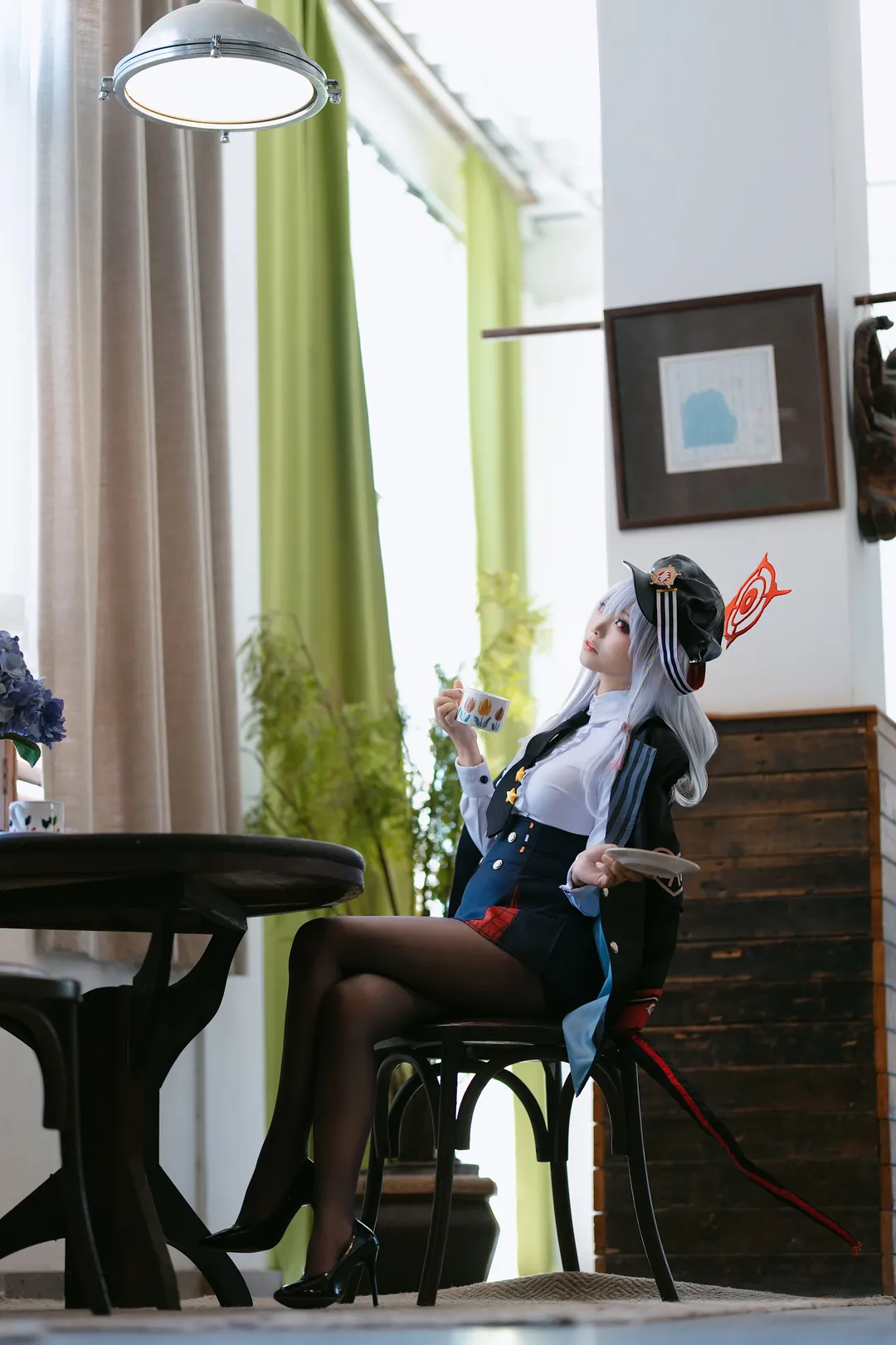 【黑馆晴奈cos】来一场复古咖啡馆的美食探索之旅 - 第 5 张