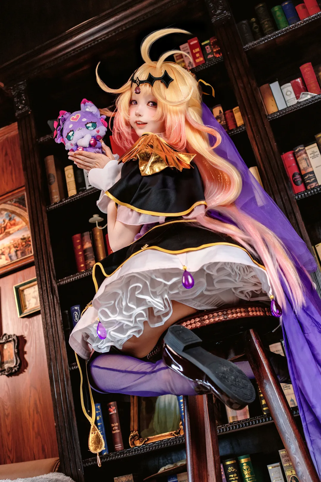 【森亚露露卡cos】名侦探光之美少女的复古书房奇遇