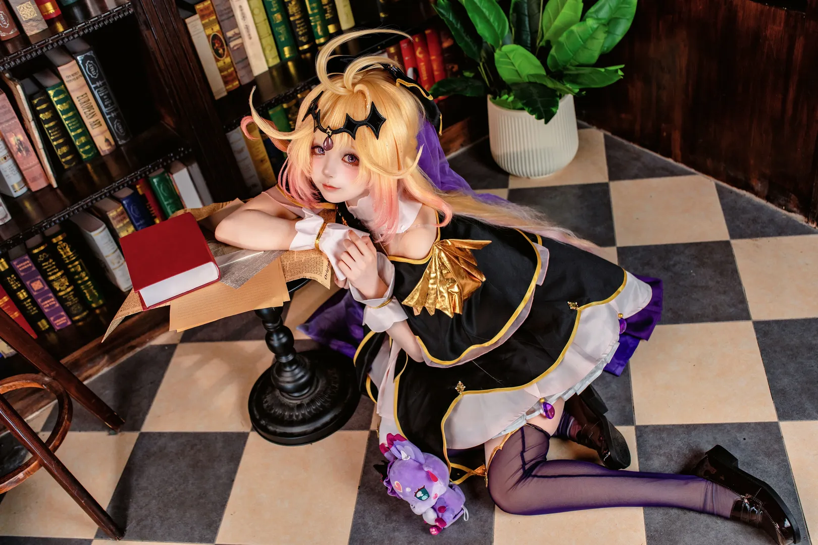 【森亞露露卡cos】名偵探光之美少女的復古書房奇遇 - 第 3 張