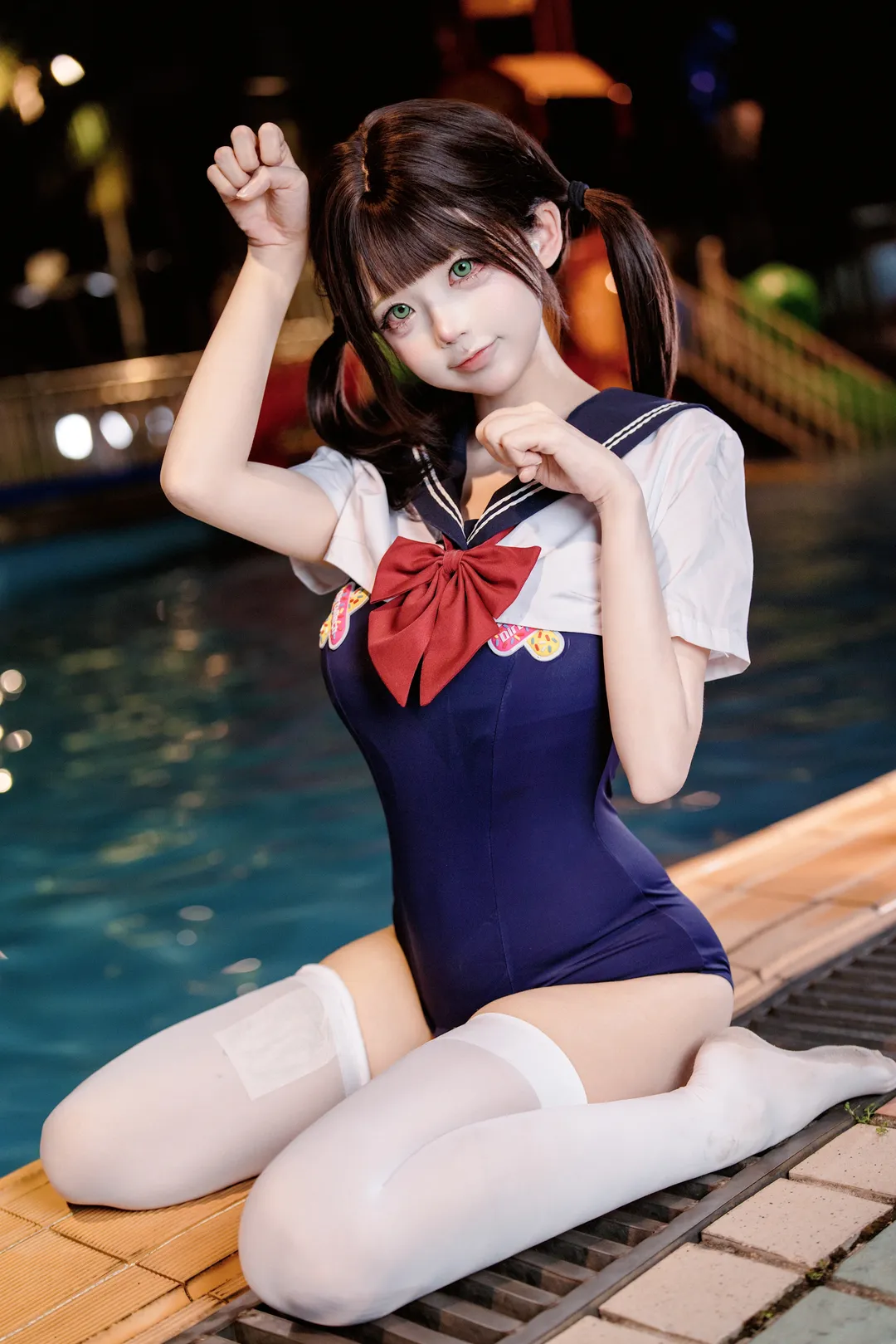 夜晚泳池边的水手服JK水着写真记录 - 第 1 张