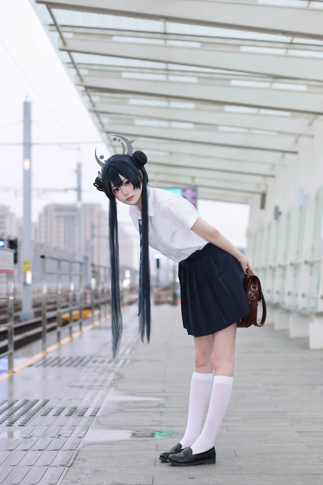 【妃咲cos】蔚蓝档案雨天站台JK制服记录 - 第 2 张