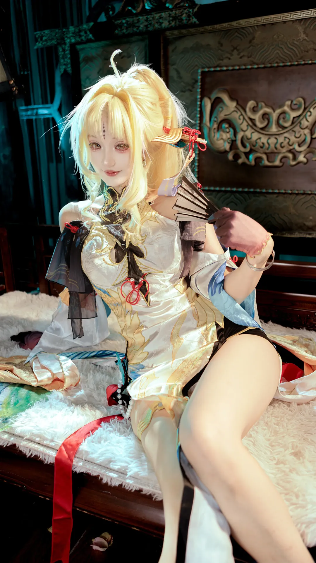 【穗穗cos】鸣潮的古典韵味，灵动与柔美的光影碰撞 - 第 1 张