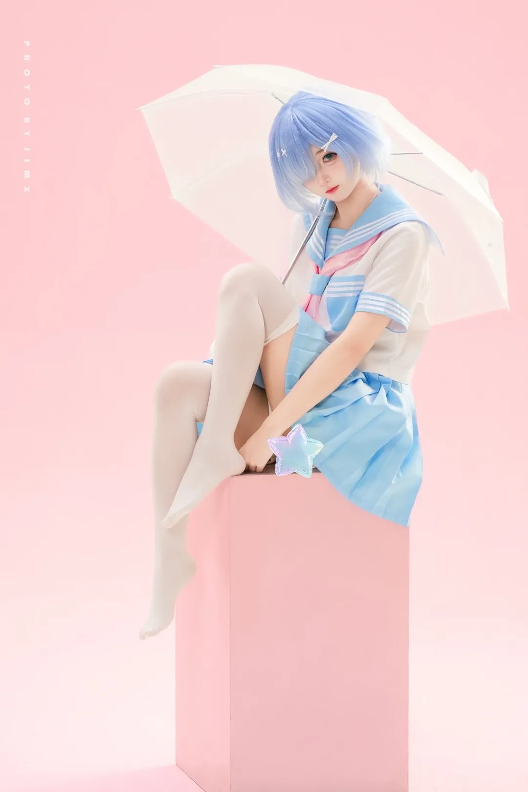 【雷姆cos】粉色水手服与透明伞的雨天邂逅 - 第 2 张