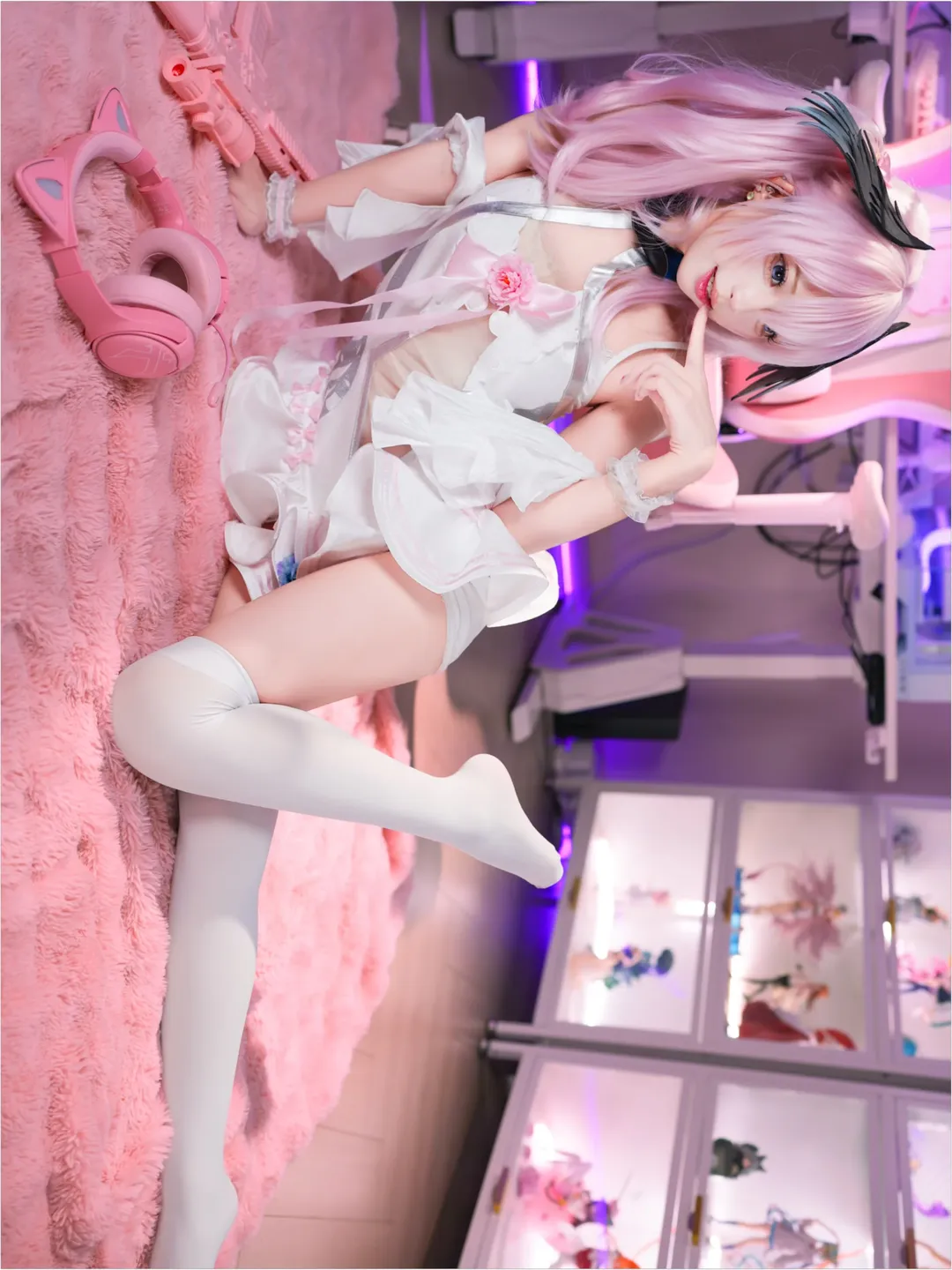 【下江小春cos】粉色电竞房的蔚蓝档案日常 - 第 5 张