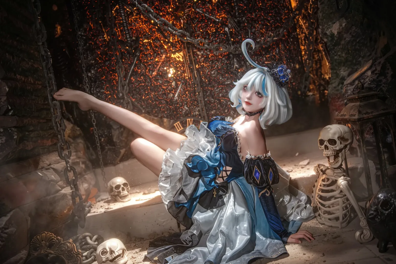 【芙宁娜cos】地牢里的暗黑水神，与死亡共生的孤高气质 - 第 1 张