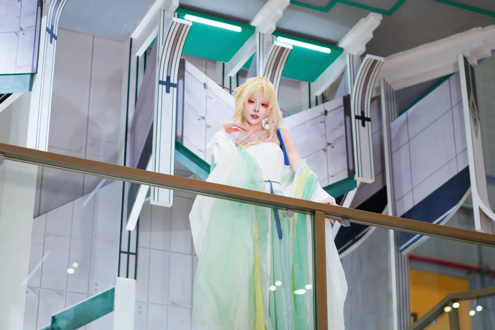 【穗穗cos】鸣潮国风汉服在BW漫展上真的太仙了 - 第 6 张