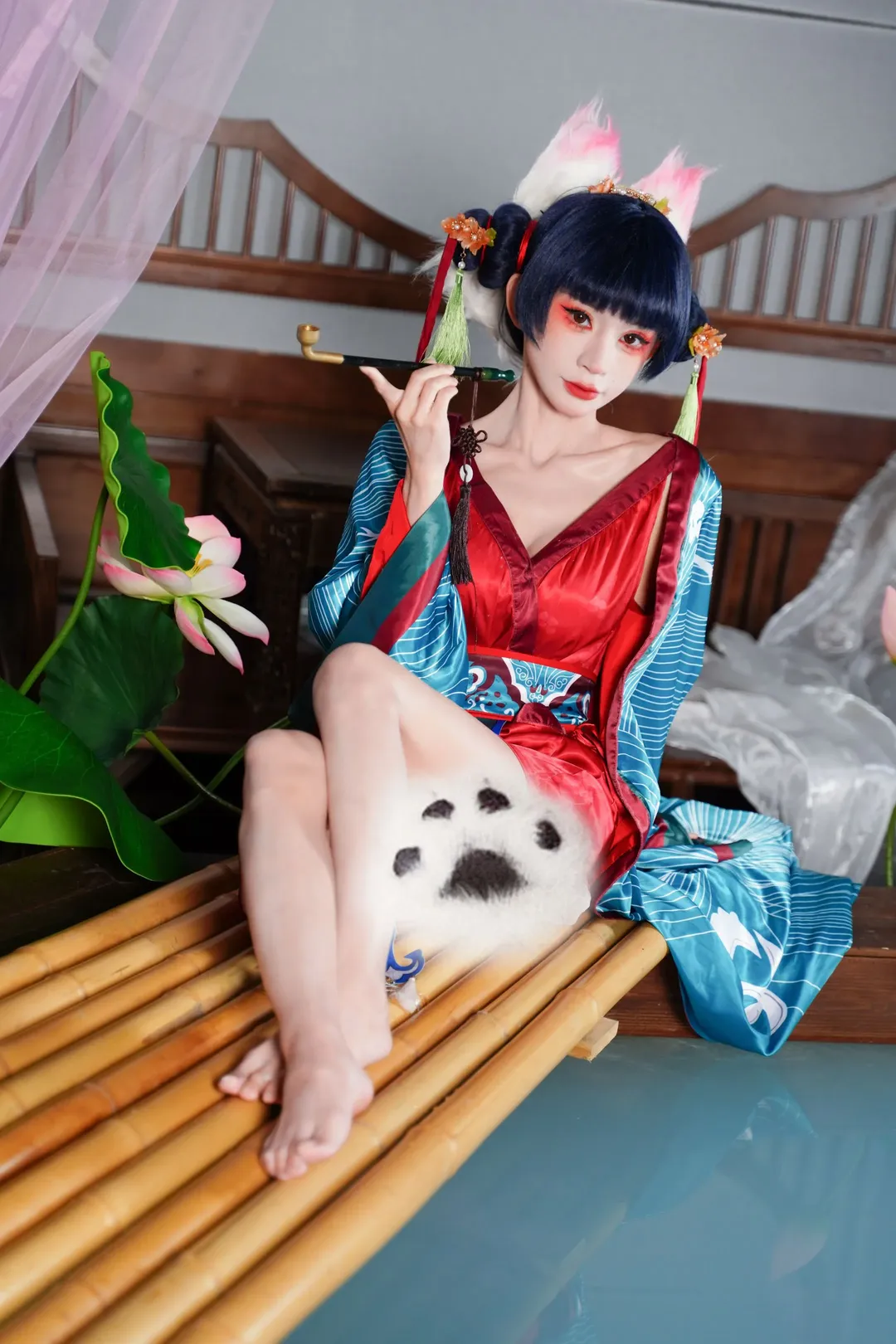 【宝青坊主cos】手持烟斗的狐妖老板娘，国风氛围感拉满 - 第 4 张