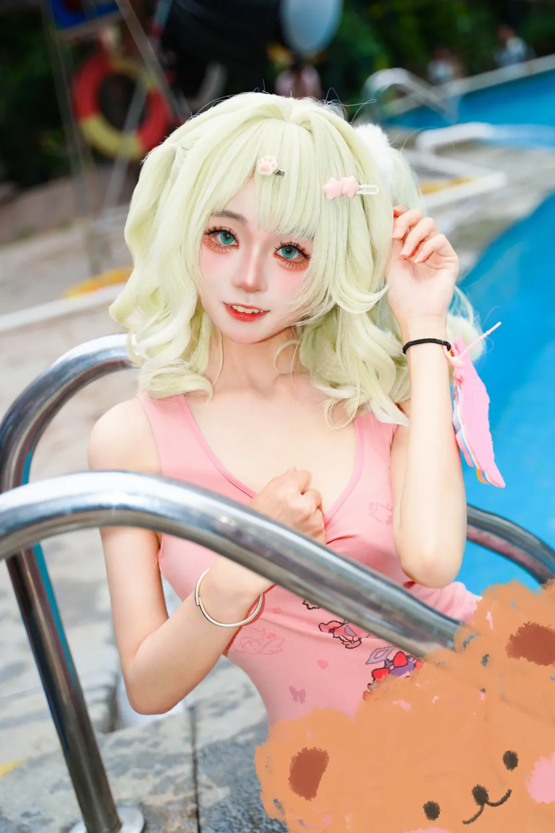 【千夏cos】蓝色泳池边的夏日清凉写真 - 第 2 张