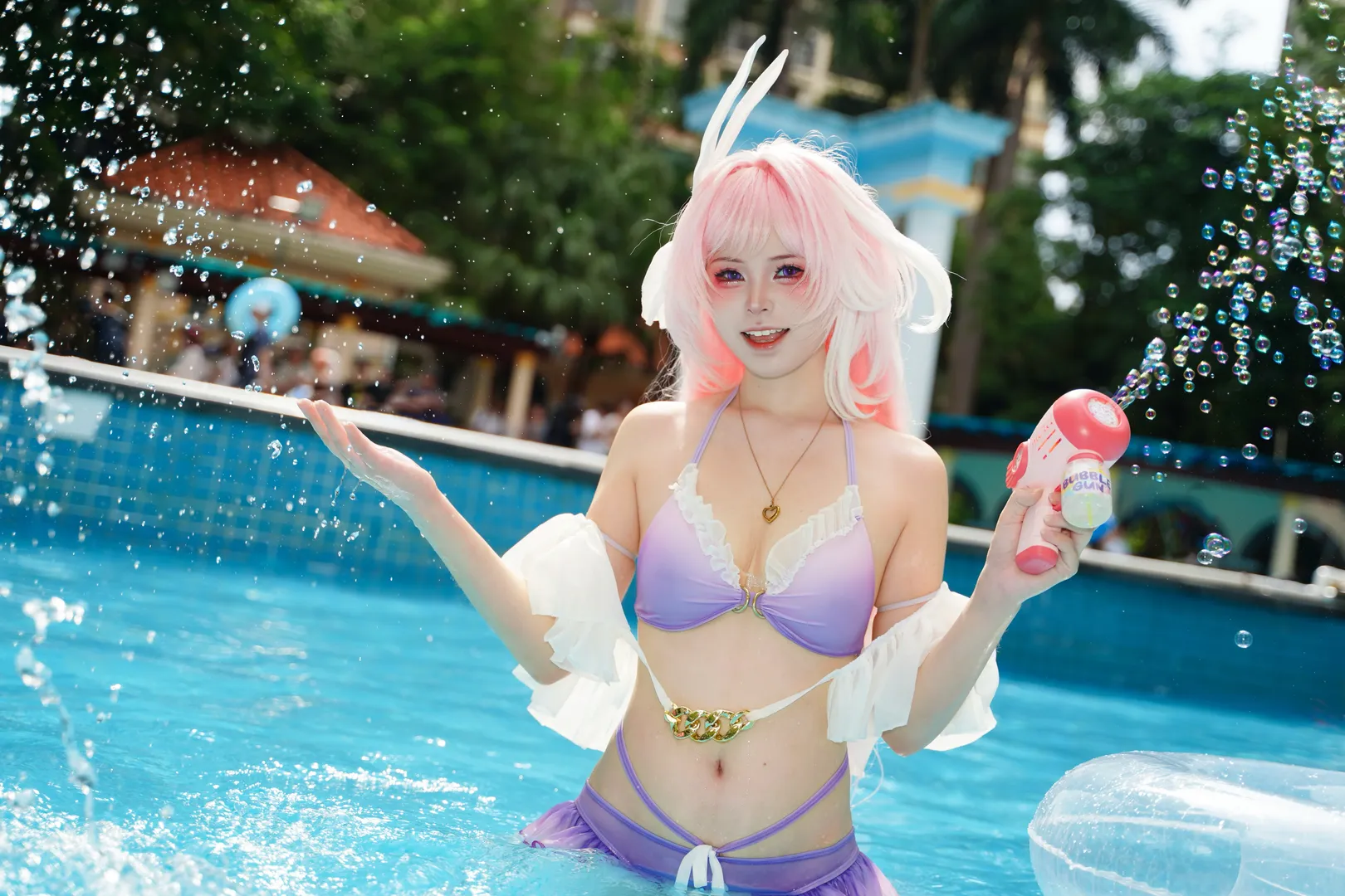 爱莉希雅cos，夏日泳池水着写真 - 第 3 张