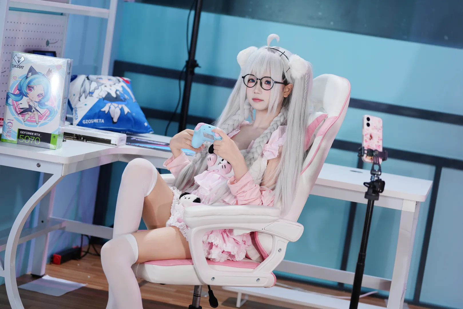 【開源姬cos】化身開源宇宙中俏皮的電競少女 - 第 3 張
