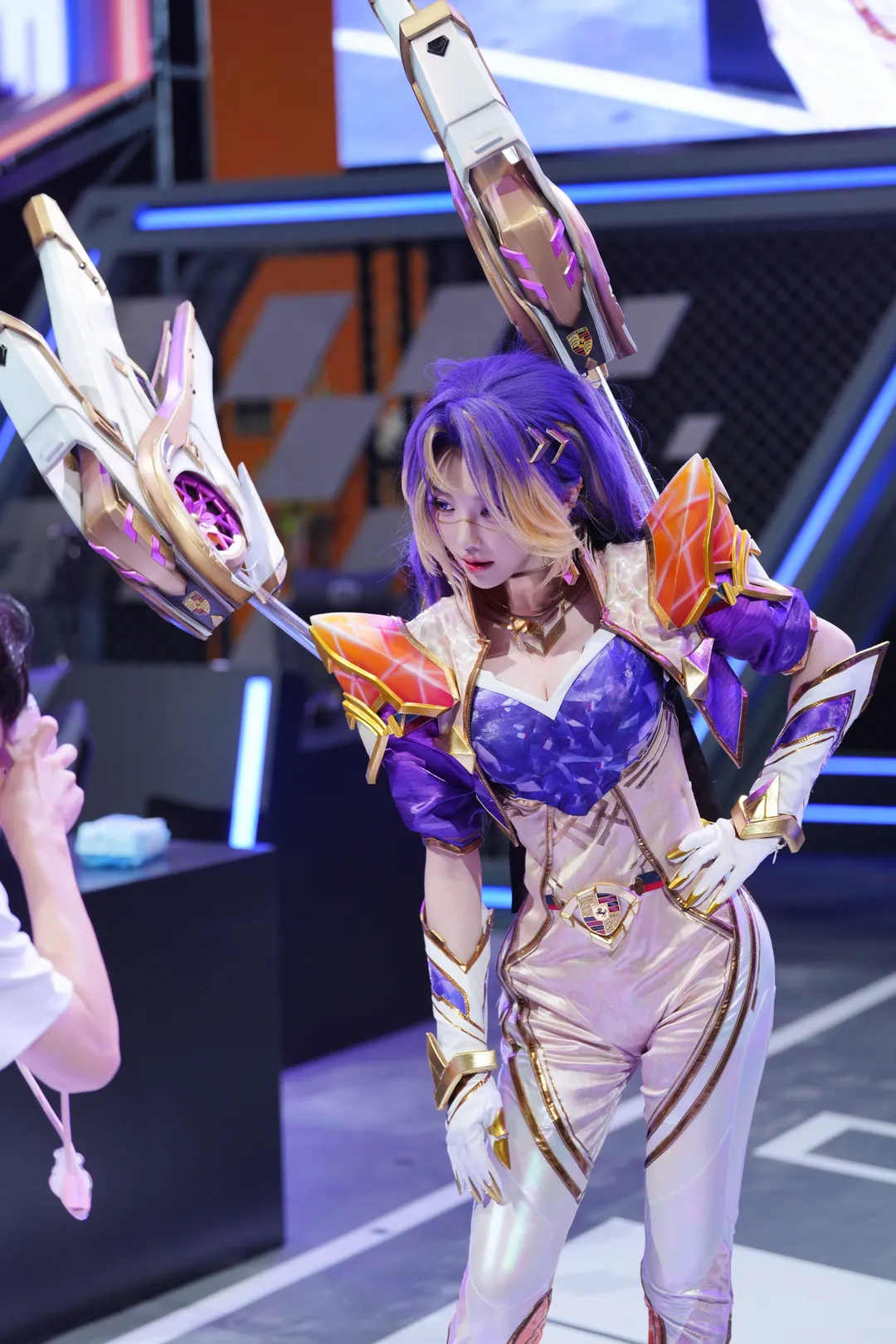 【卡莎cos】英雄联盟手游机甲战衣与天崩开局 - 第 4 张