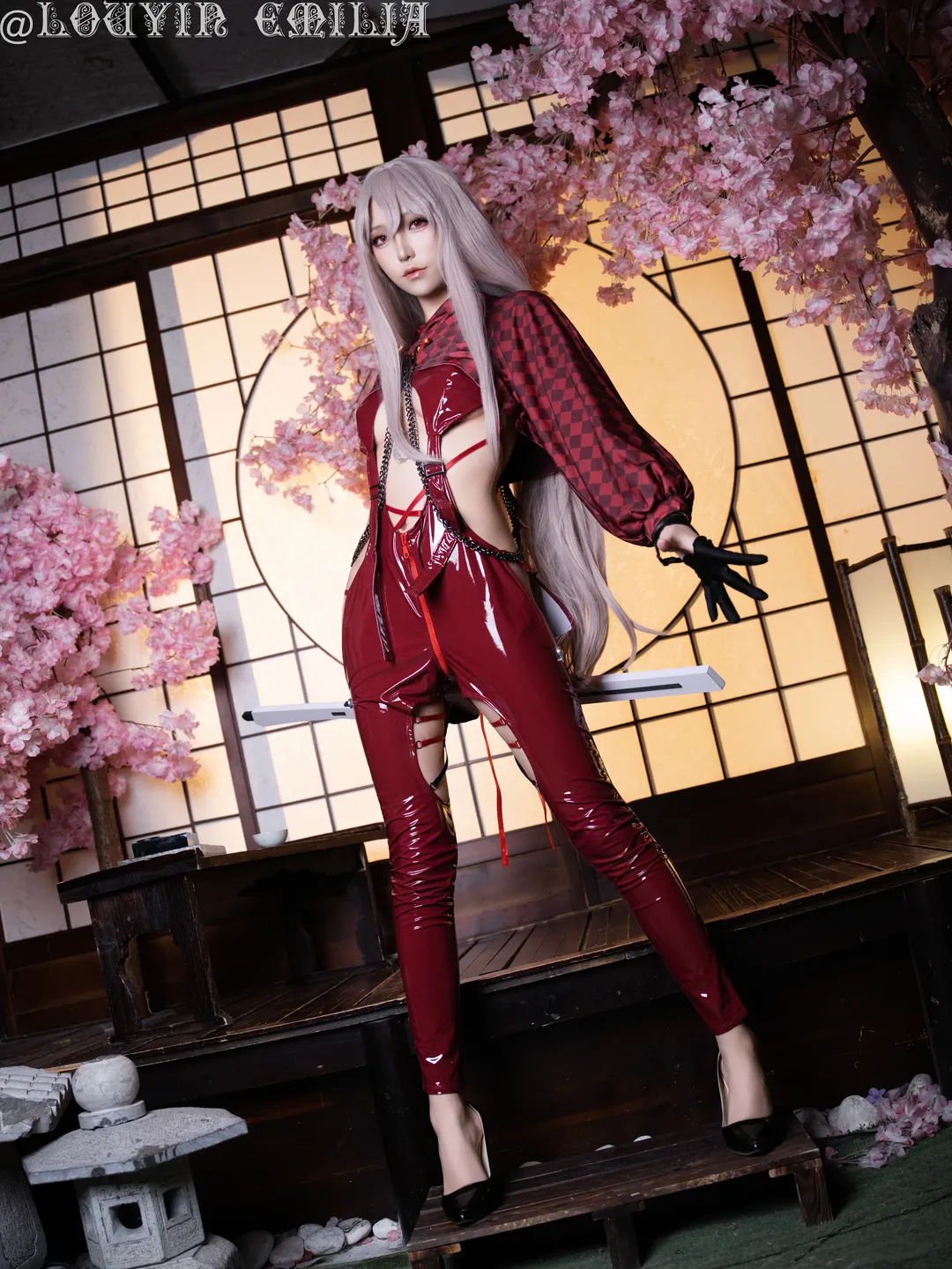 【紅蓮cos】勝利女神，紅色膠衣與和風之刃 - 第 3 張