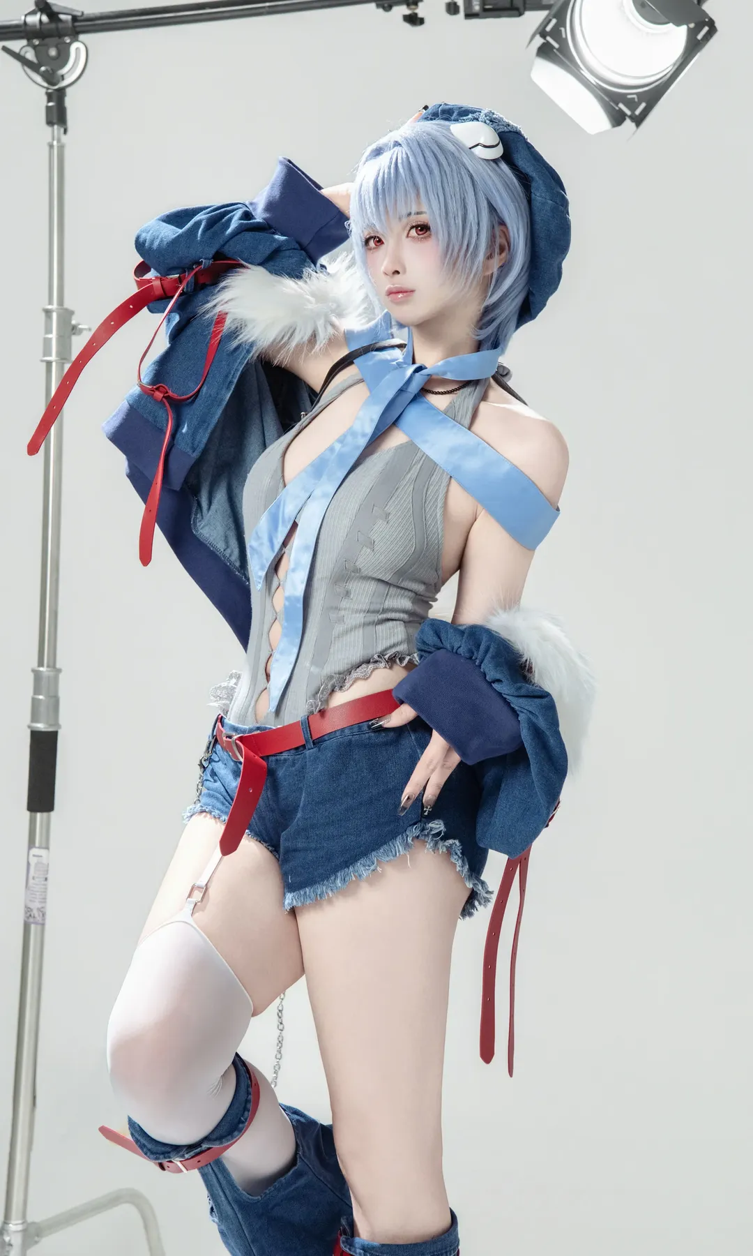 【綾波麗cos】用牛仔風重構EVA經典角色的視覺衝擊 - 第 1 張
