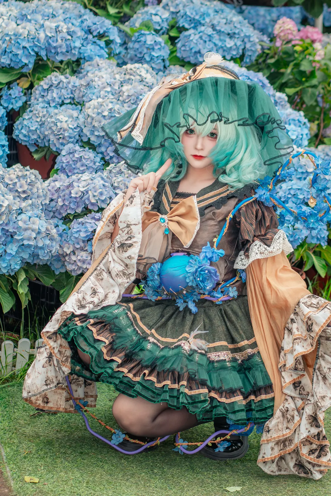 【古明地恋cos】东方project绣球花海下的梦幻捕捉 - 第 1 张