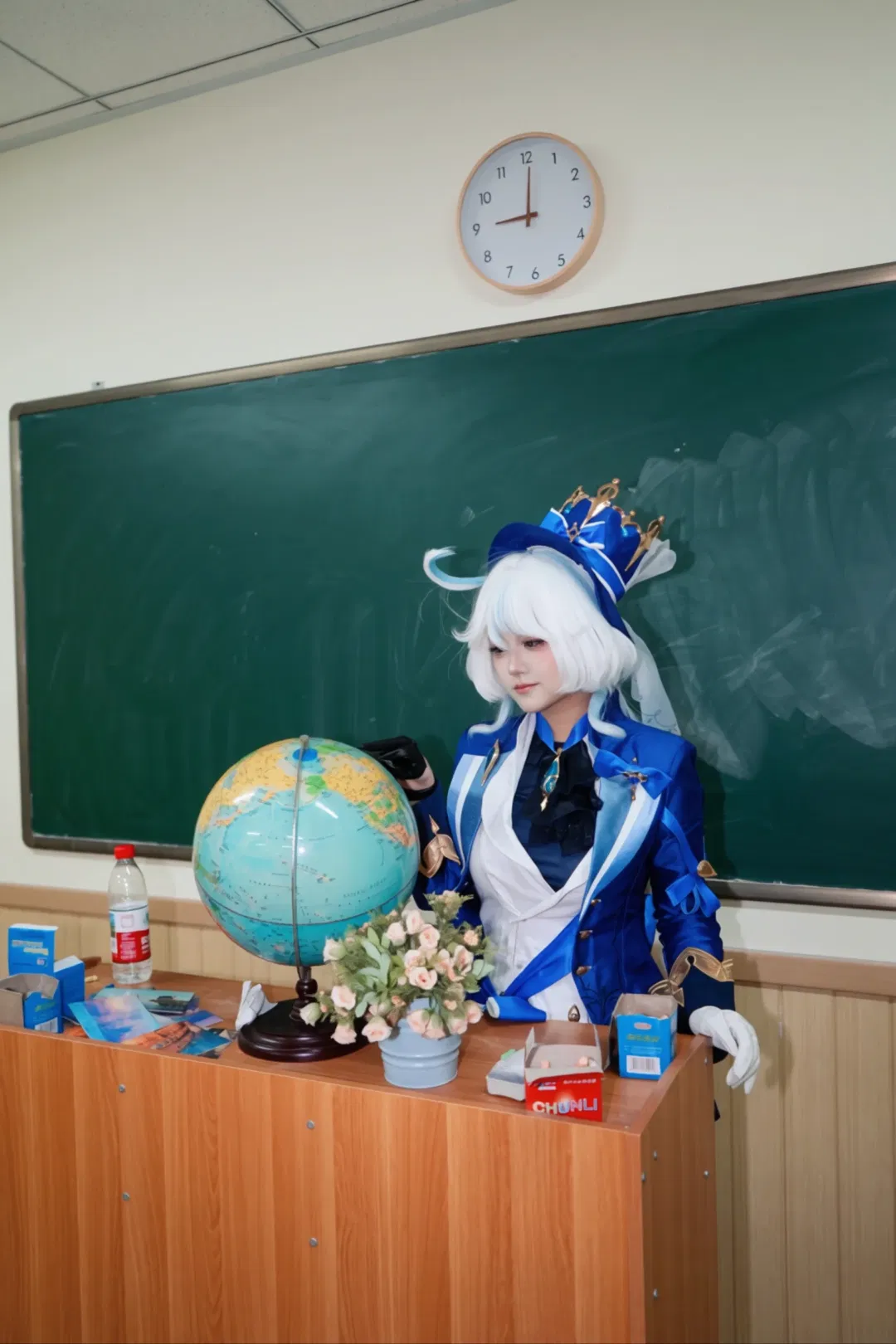 【芙宁娜cos】原神芙芙驾到，准备上课 - 第 5 张