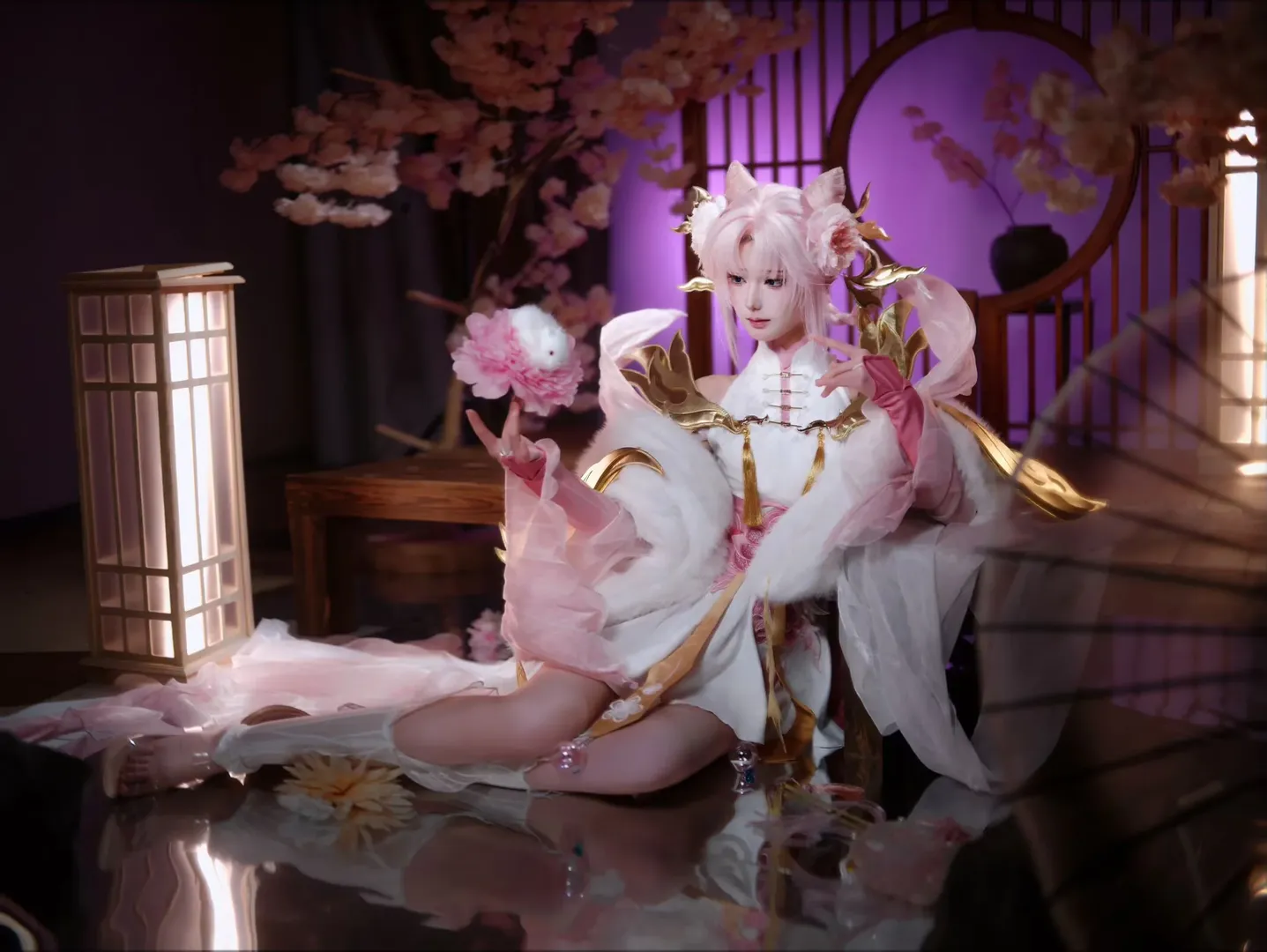 【嫦娥cos】王者荣耀拒霜思皮肤 梦幻仙境里的清冷仙子 - 第 2 张