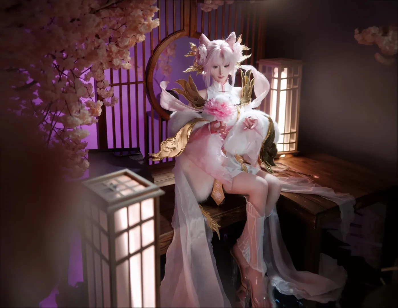 【嫦娥cos】王者荣耀拒霜思皮肤 梦幻仙境里的清冷仙子 - 第 7 张