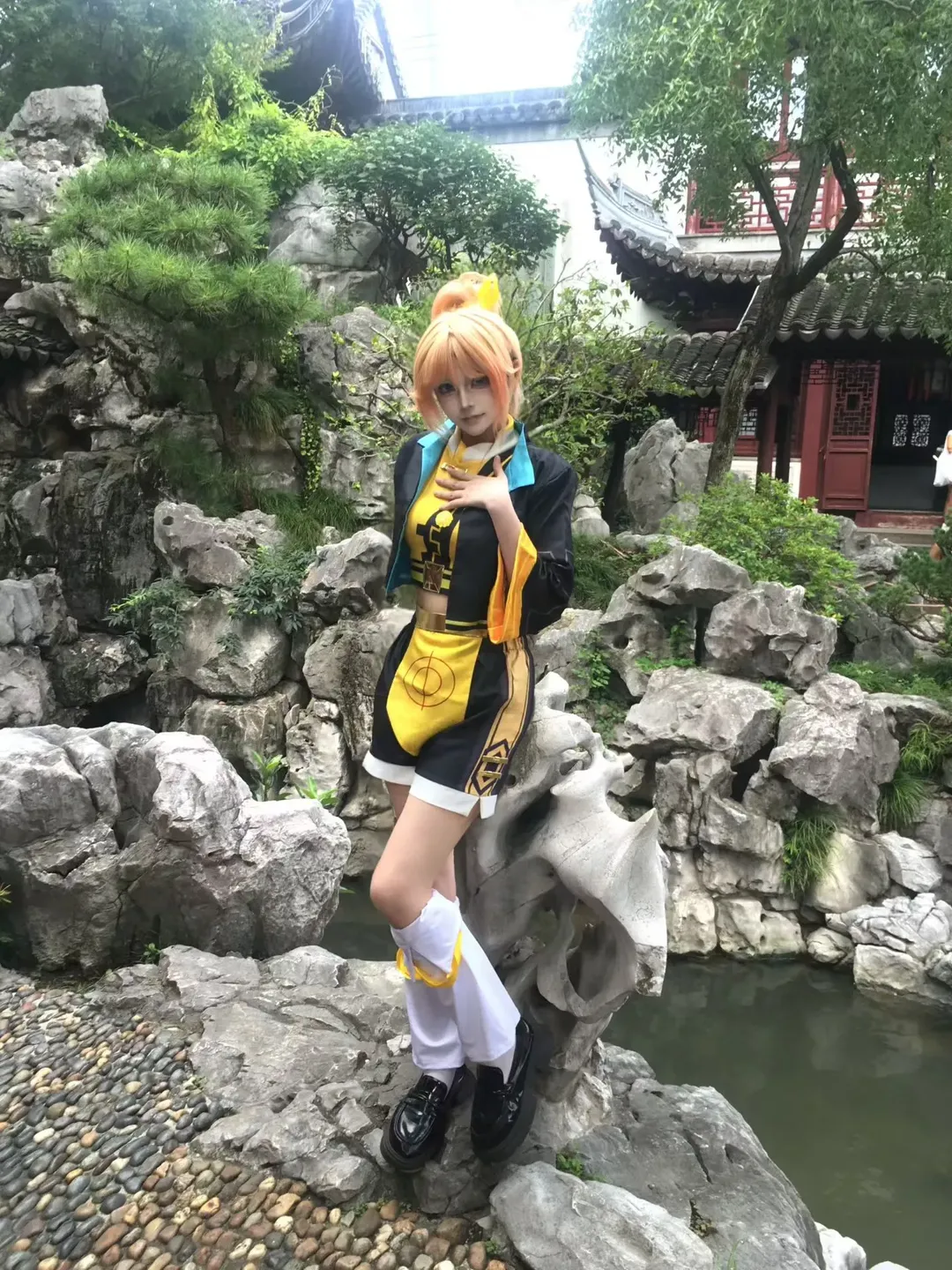 【姬小满cos】王者荣耀少女闯入古典园林，一次难忘的互勉外景记录