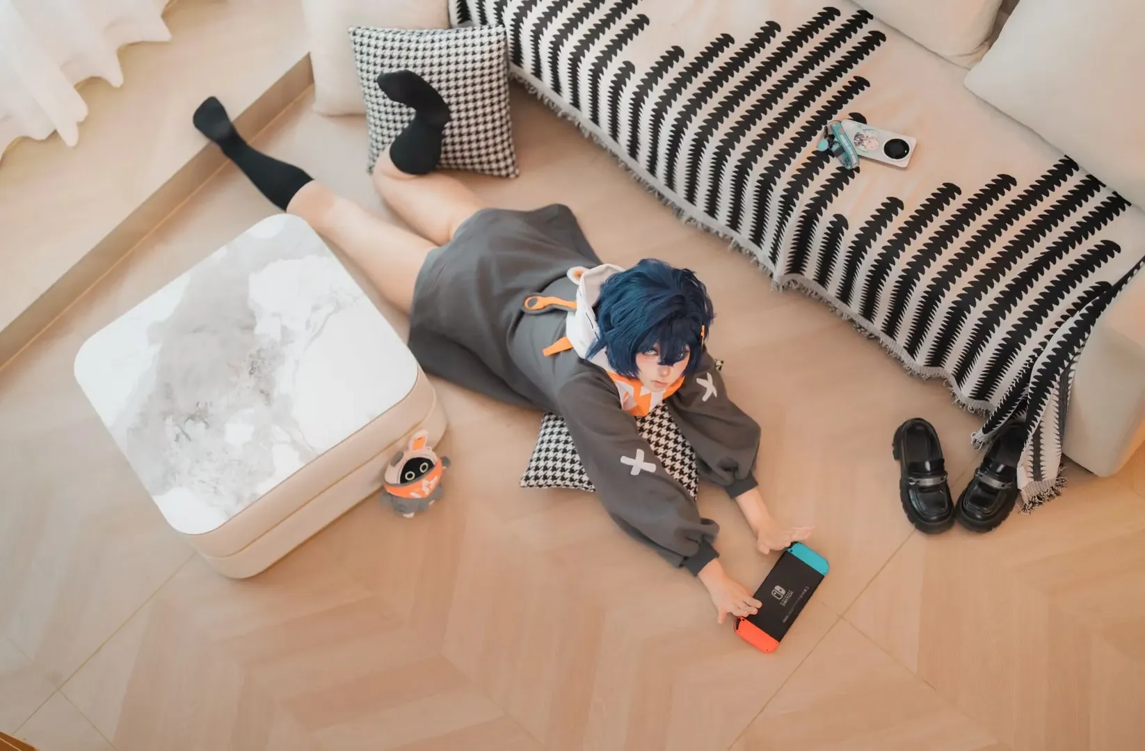 【绳匠cos】绝区零休息日的慵懒宅家日常 - 第 2 张